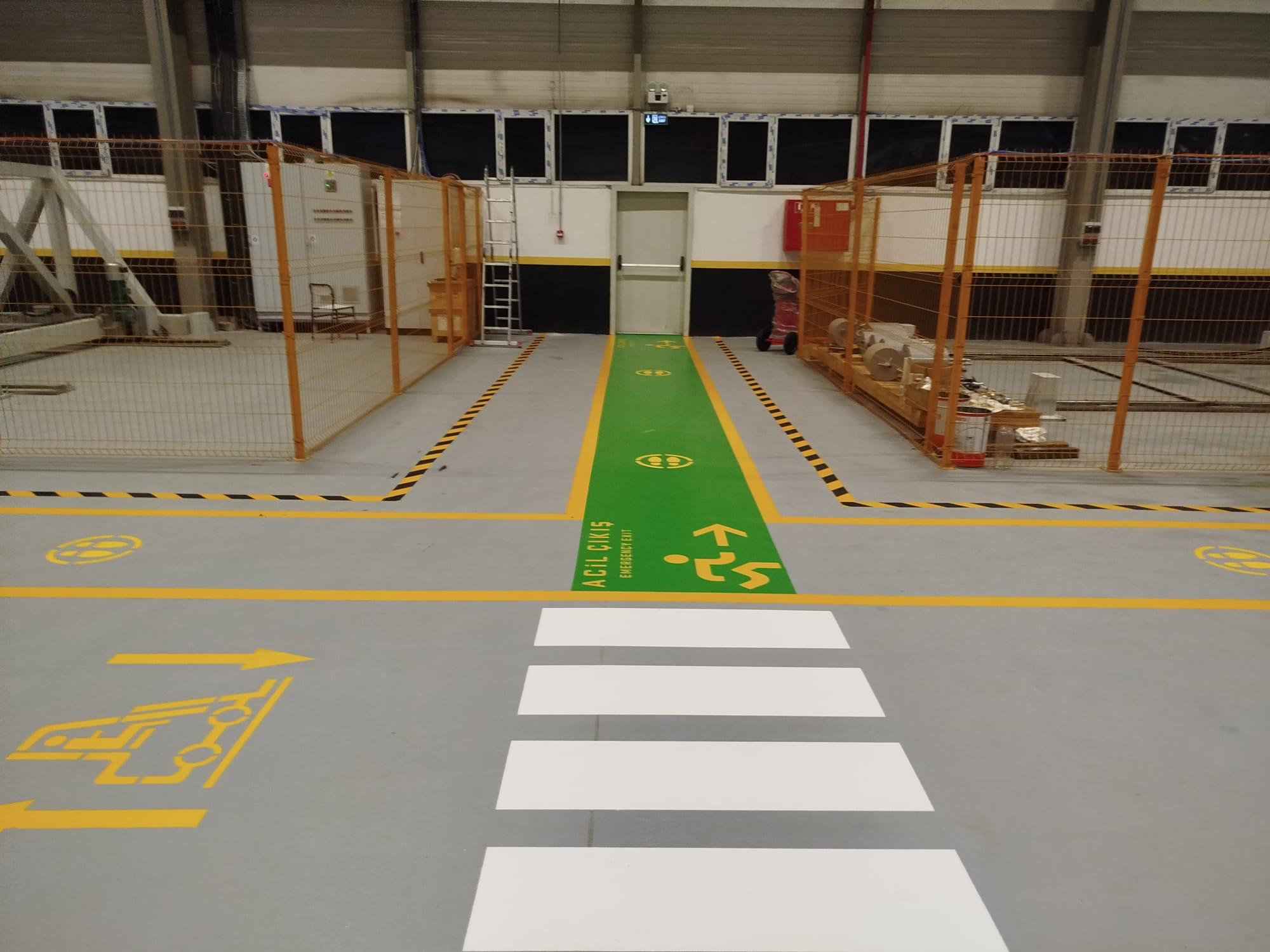 Otopark zemin çizgi ve yönlendirme uygulaması