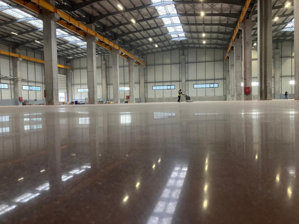 Otopark zemin çizgi ve yönlendirme uygulaması
