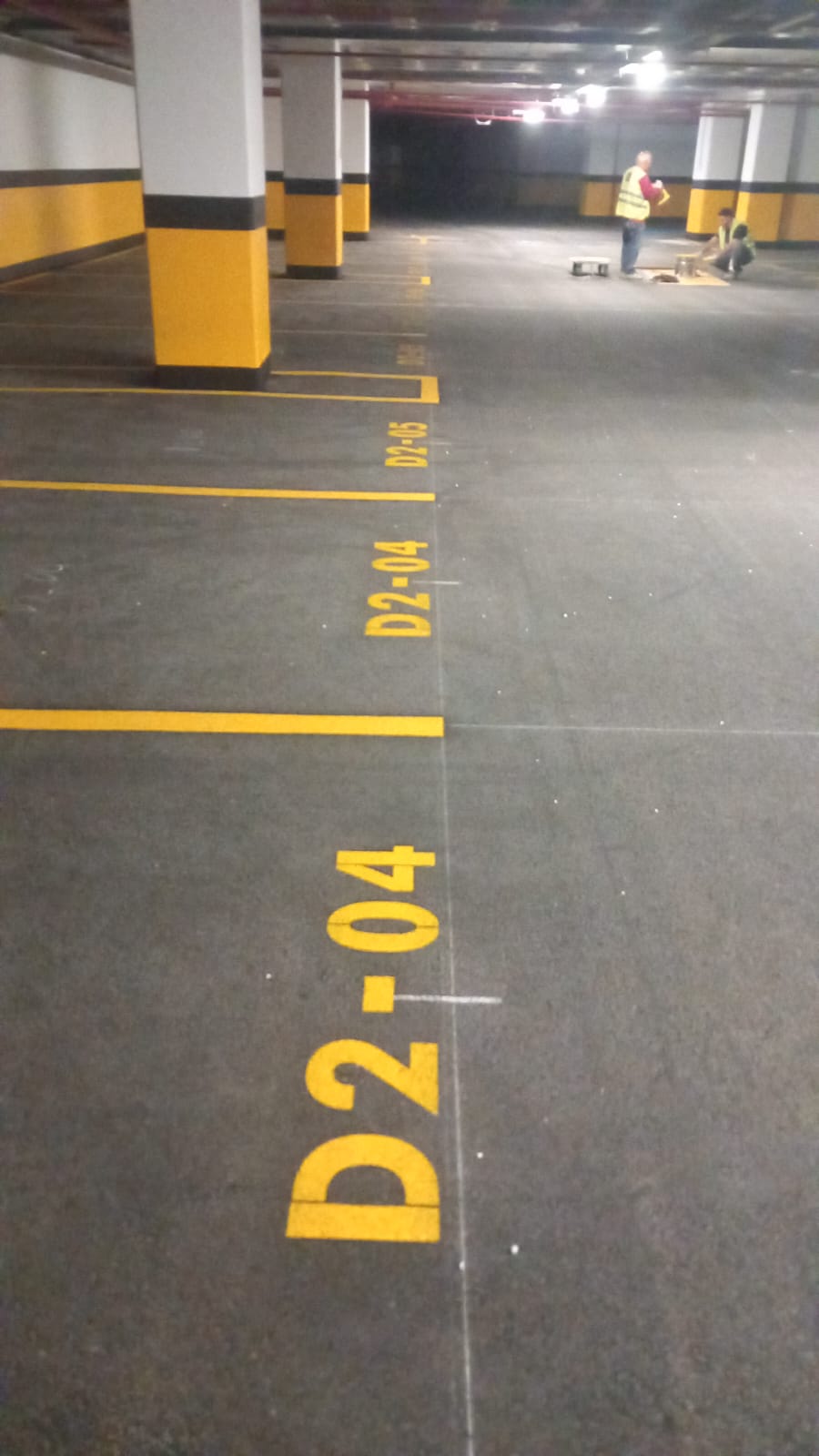 Otopark zemin çizgi ve yönlendirme uygulaması